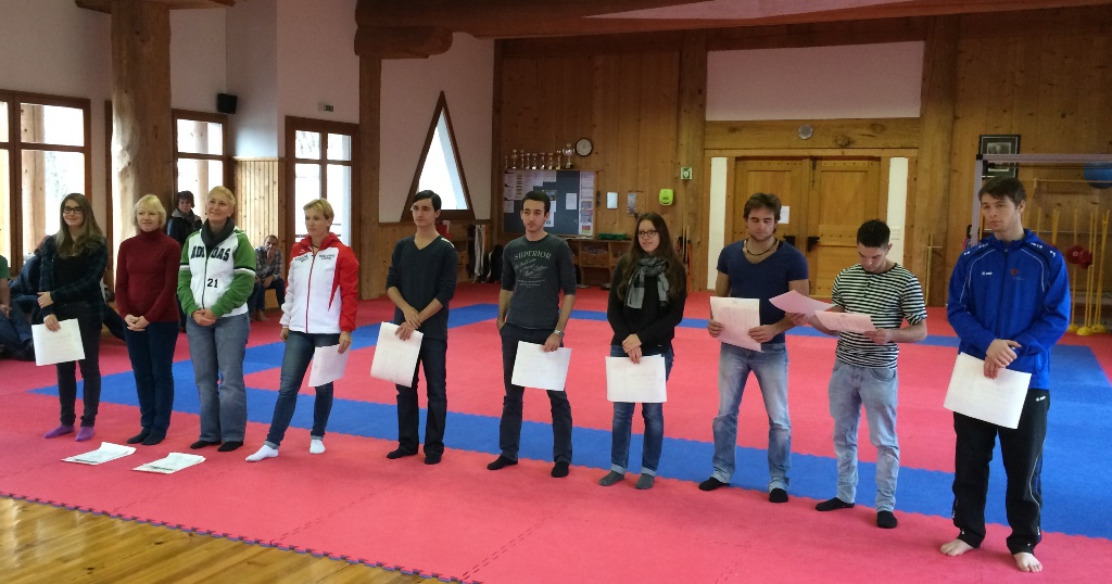 SKA Dan Diplomübergabe in Thun